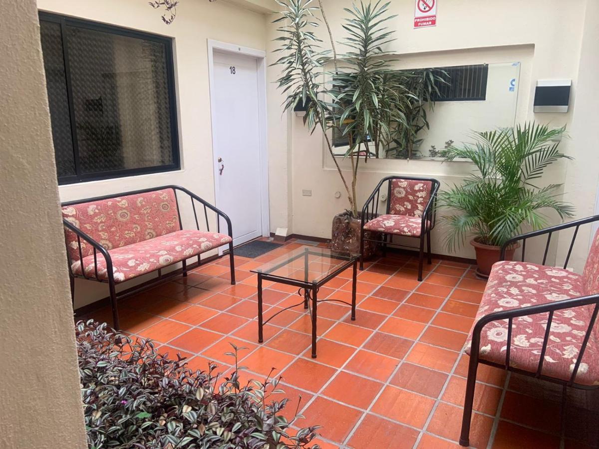 Hotel Mariscal Inn & Suite Κουένκα Εξωτερικό φωτογραφία