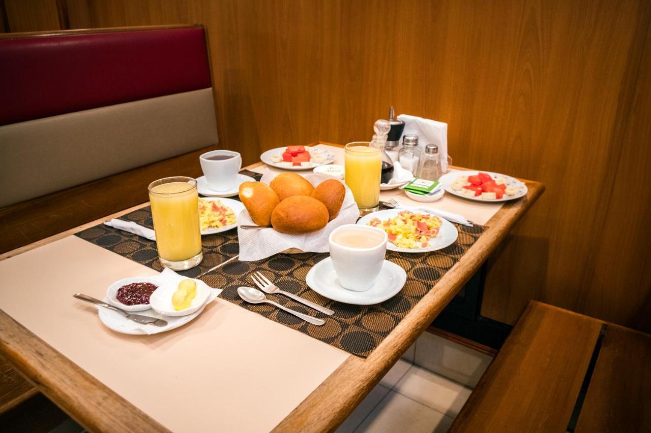 Hotel Mariscal Inn & Suite Κουένκα Εξωτερικό φωτογραφία