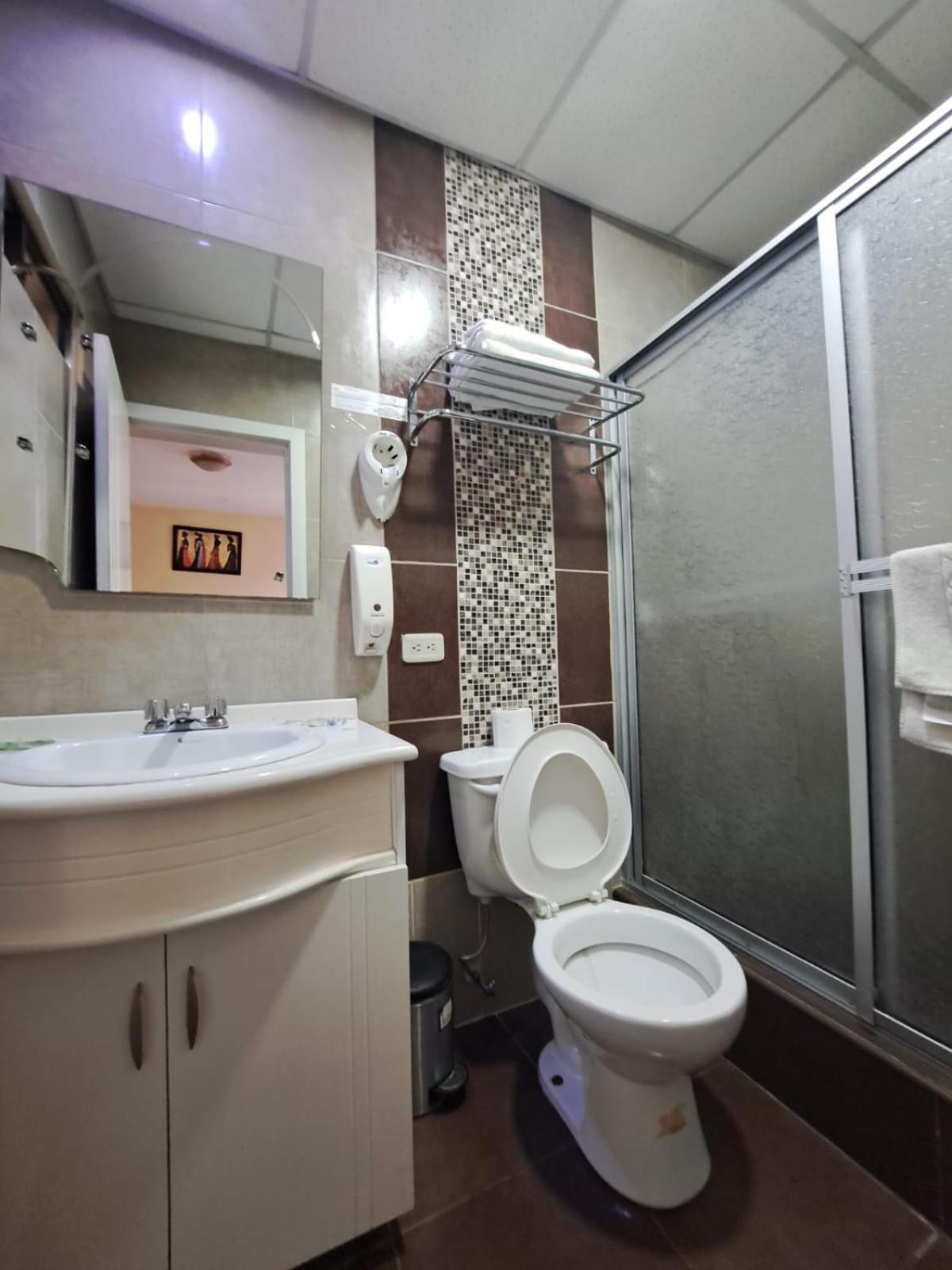 Hotel Mariscal Inn & Suite Κουένκα Εξωτερικό φωτογραφία