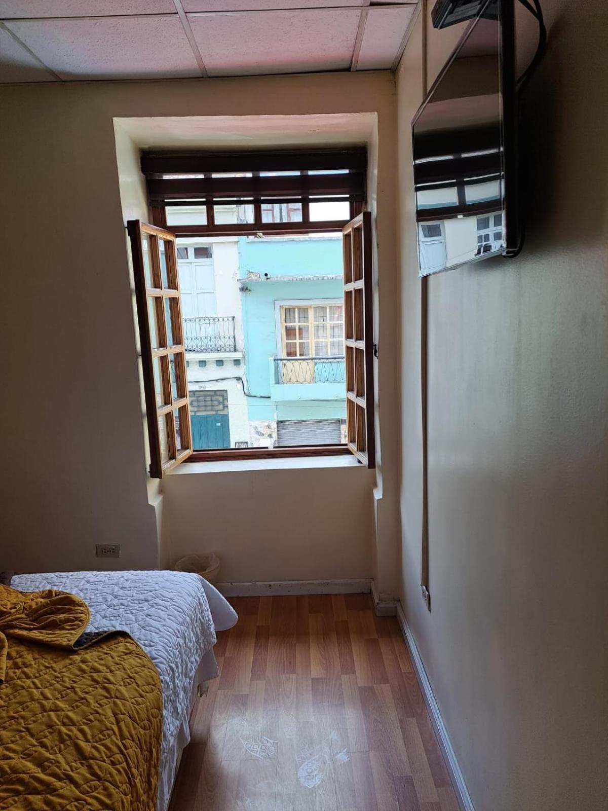 Hotel Mariscal Inn & Suite Κουένκα Εξωτερικό φωτογραφία